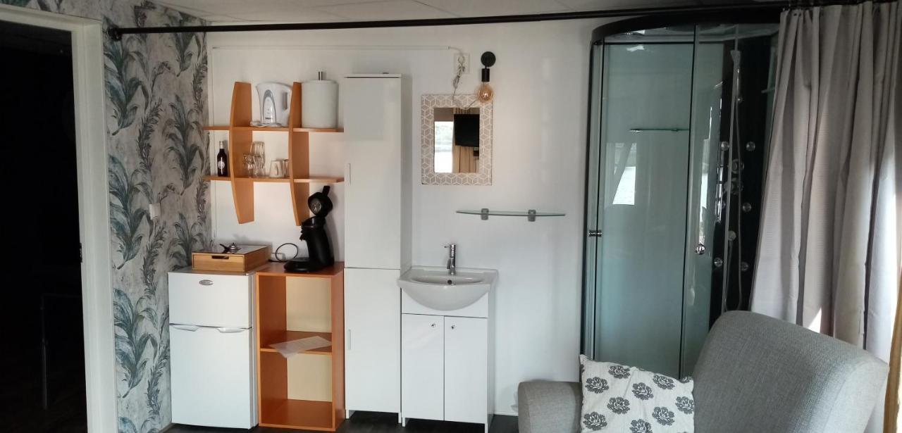 B&B Aan Het Water Earnewâld Εξωτερικό φωτογραφία