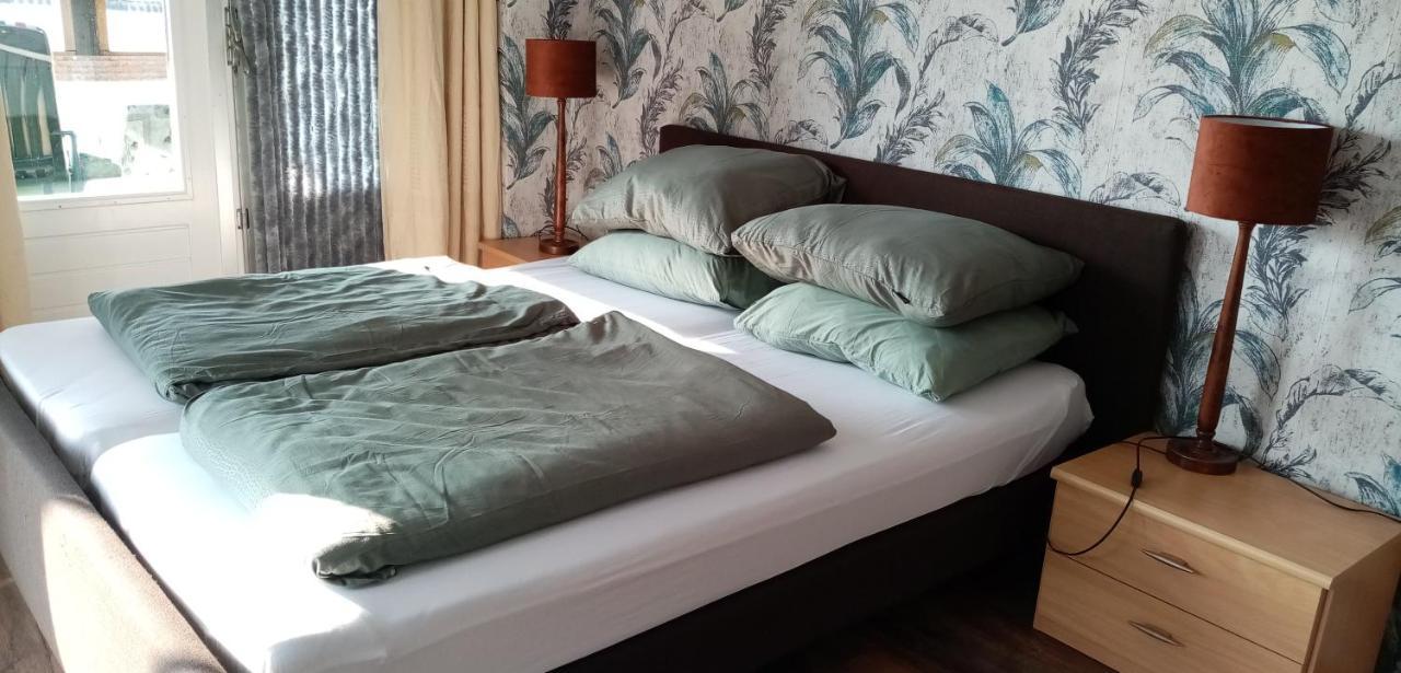 B&B Aan Het Water Earnewâld Εξωτερικό φωτογραφία